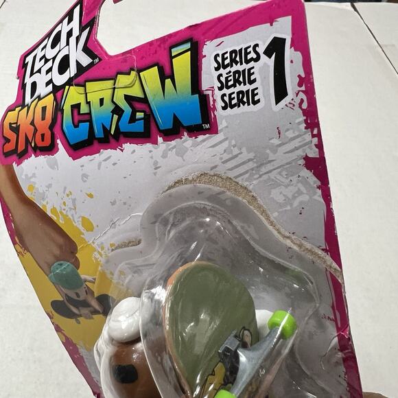 Tech Deck Sk8 Crew Fingerboard Set - Multicolor Series 1 - Picture 4 of 4